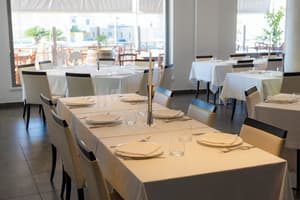 thumbnail: Restaurant