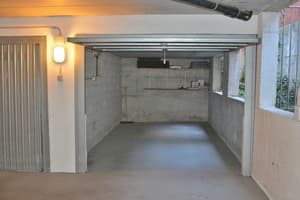 thumbnail: Parking