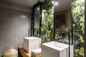 thumbnail: Interior detail