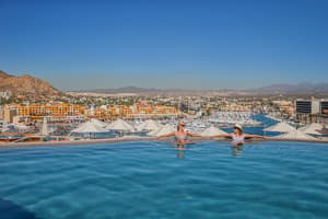 thumbnail: Infinity pool