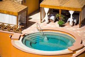 thumbnail: Outdoor spa tub