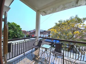 thumbnail: Terrace/patio