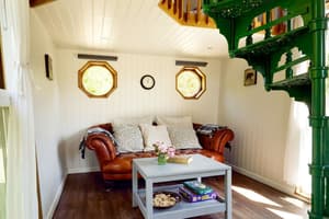 thumbnail: Living area