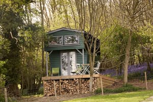 thumbnail: Exterior