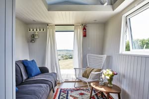thumbnail: Living area