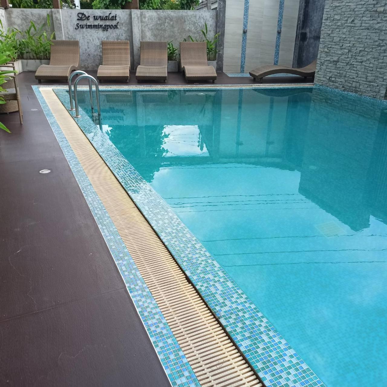 Swimming pool-spa