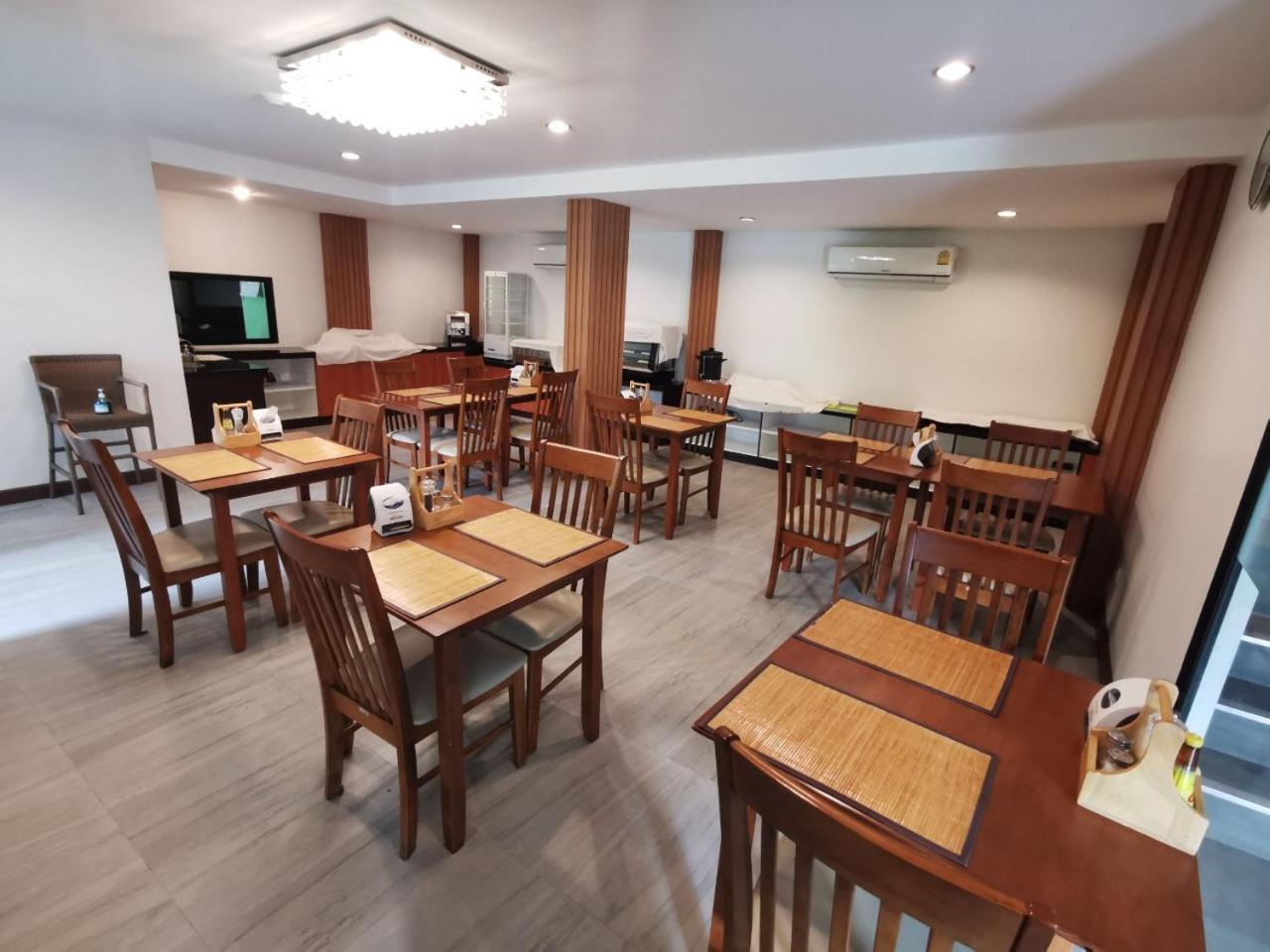 Restaurant-cafeteria