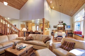 thumbnail: Interior