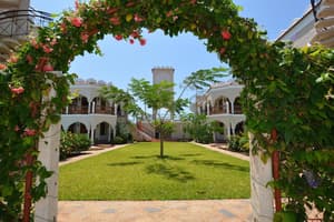 thumbnail: Property grounds