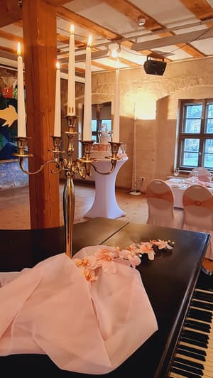 thumbnail: Indoor wedding