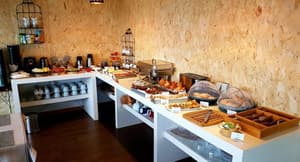 thumbnail: Dining