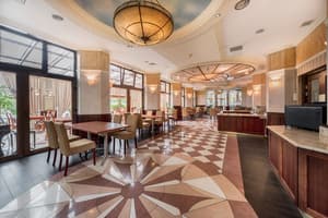 thumbnail: Restaurant