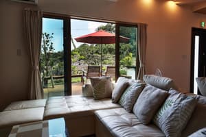 thumbnail: Garden view