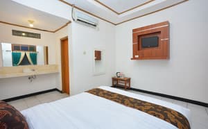 thumbnail: Room