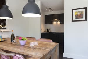 thumbnail: In-room dining