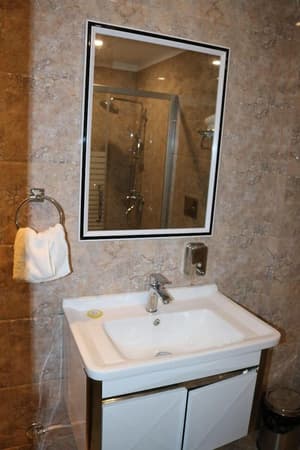 thumbnail: Bathroom