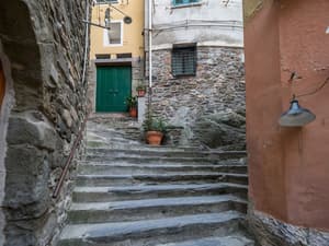 thumbnail: Exterior