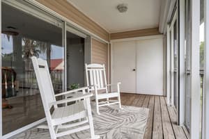 thumbnail: Terrace/patio