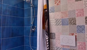 thumbnail: Bathroom shower