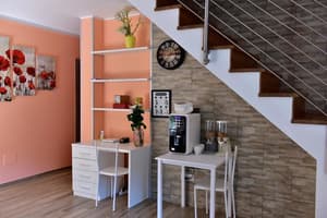 thumbnail: Breakfast area