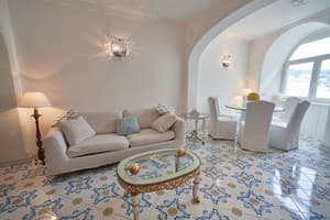 thumbnail: Living area