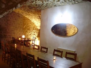 thumbnail: Restaurant