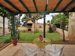 thumbnail: Terrace/patio