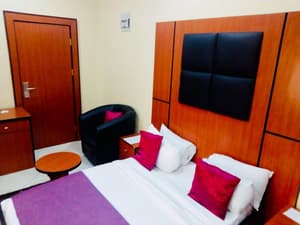 thumbnail: Interior