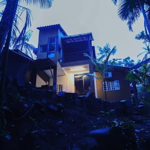thumbnail: Exterior