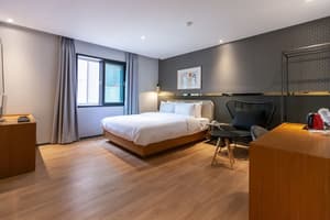 thumbnail: Room