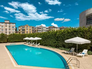 thumbnail: Outdoor pool