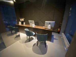 thumbnail: Reception