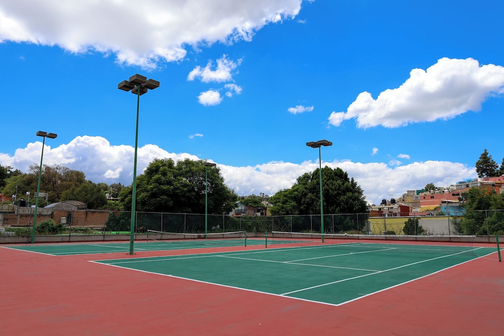 Tennis court