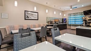 thumbnail: Breakfast area