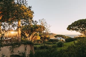 thumbnail: Exterior