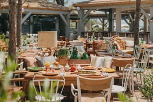 thumbnail: Restaurant