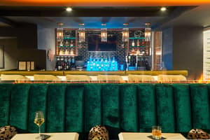 thumbnail: Bar (on property)