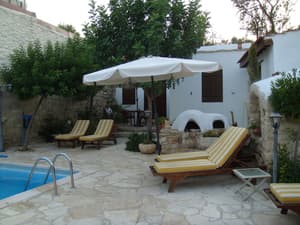 thumbnail: Outdoor pool