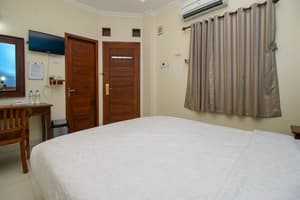 thumbnail: Room