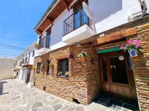 thumbnail: Exterior
