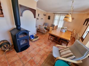 thumbnail: Interior detail