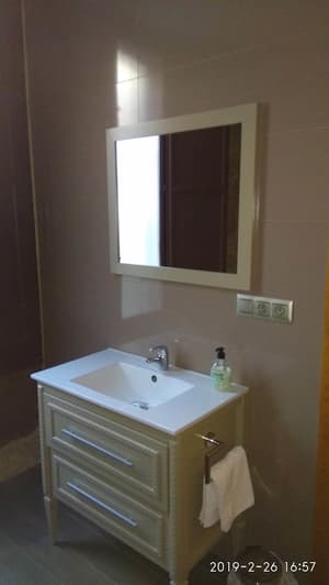 thumbnail: Bathroom sink