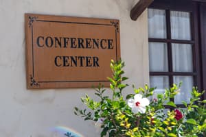 thumbnail: Business center