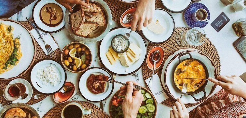 Breakfast meal