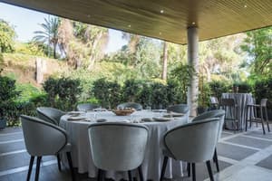thumbnail: Restaurant