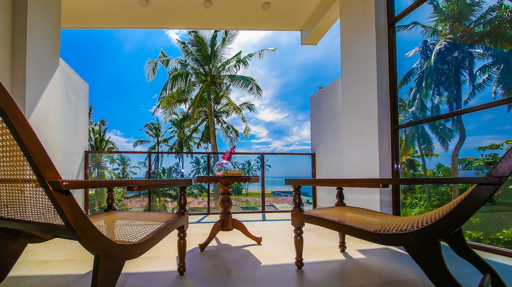 Beach/ocean view