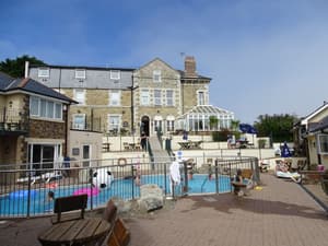 thumbnail: Outdoor pool
