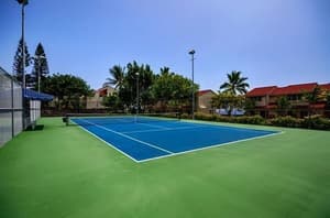 thumbnail: Tennis court