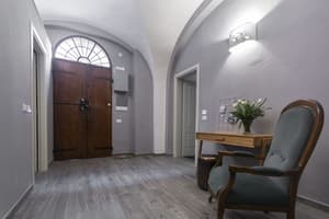 thumbnail: Reception hall