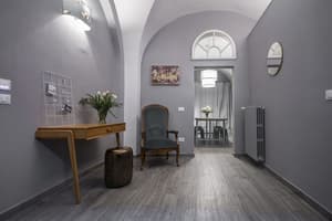 thumbnail: Reception hall